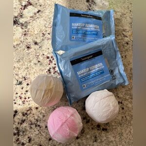 Neutrogena Makeup Remover Cleansing Towelettes (2x25ct) New, Sealed Bath Bomb